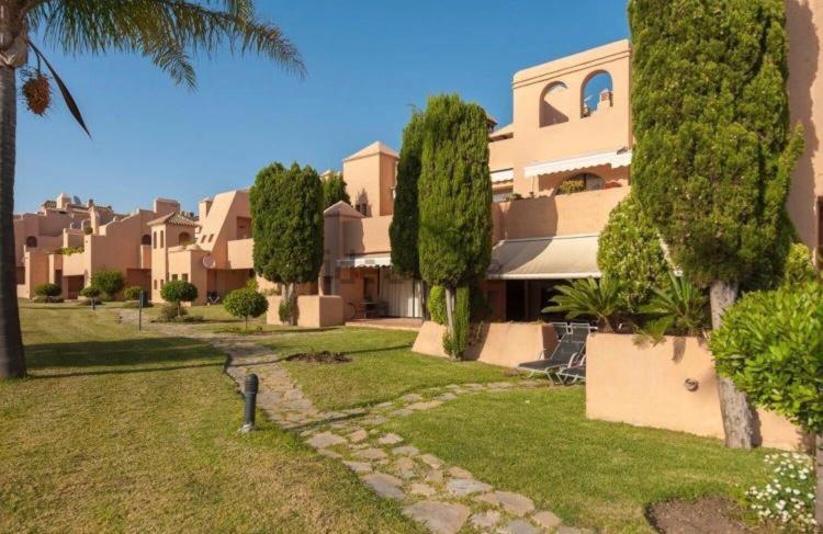 Apartmán La Cartuja Del Golf Estepona Exteriér fotografie